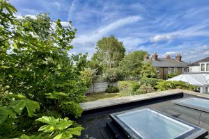 Photo 25- click for photo gallery